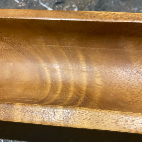 Elegant Wooden Baguette Serving Tray - Picture 2 of 4